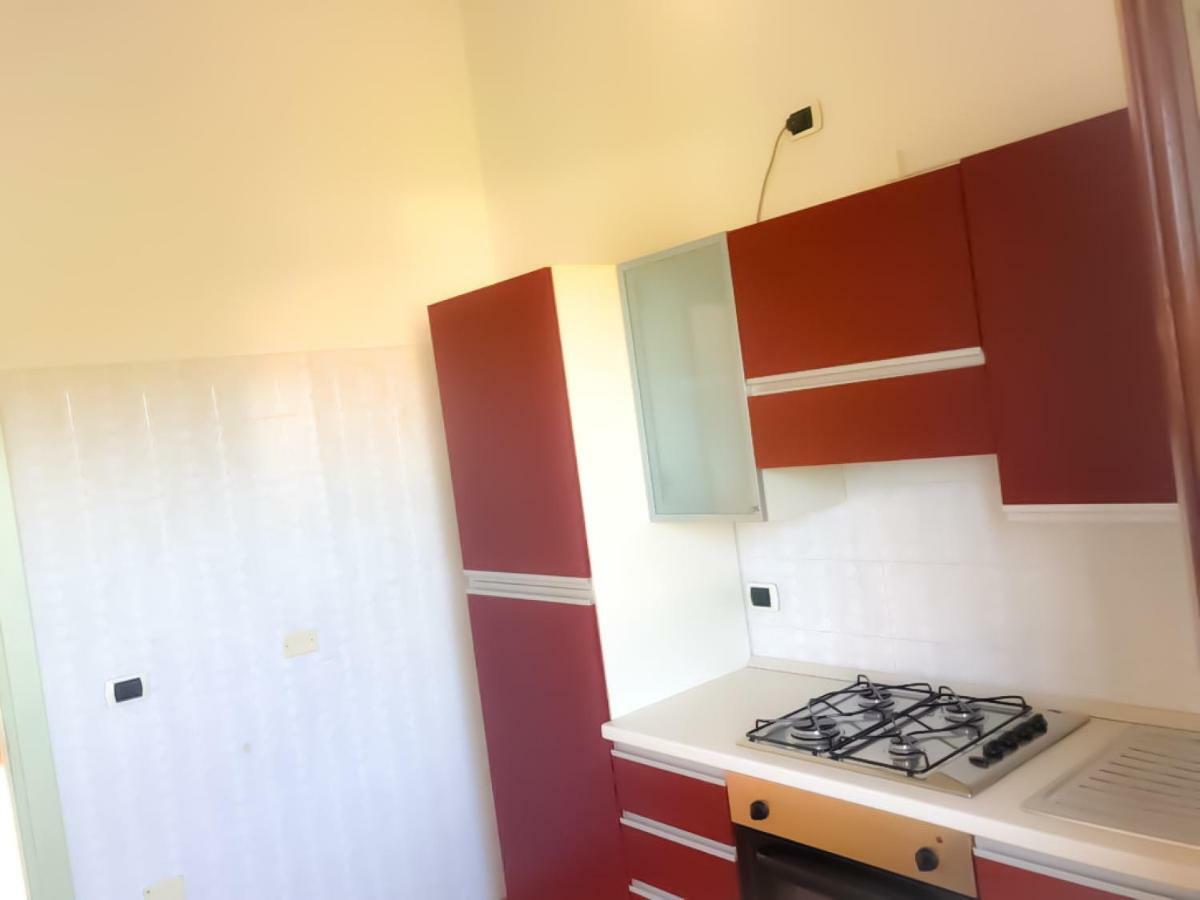 Appartamento A Pula Vicino Al Mare Luaran gambar